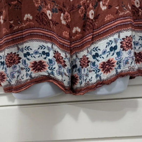 Mudd Women's Long Sleeve Floral Romper Size Medium 🆕 - Picture 5 of 9